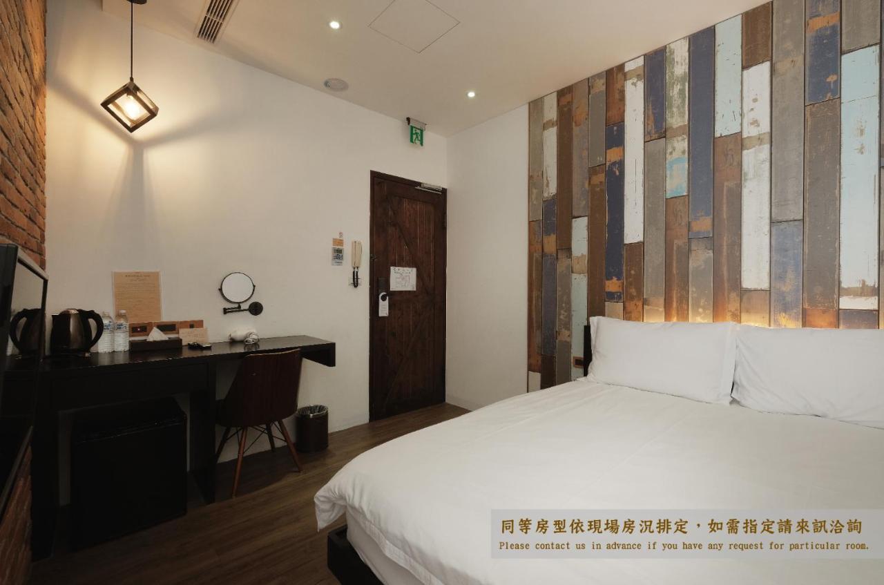 Journey Hostel Tainan Exterior foto